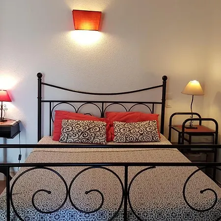 Un Pied A Terre דירה *